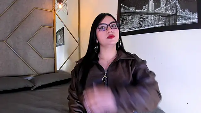 NavannyCattan online show from 11/11/25, 02:50