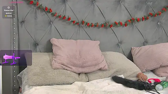 LolaButtie online show from 03/08/26, 07:33