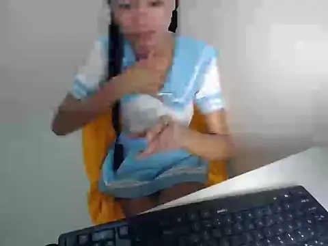 Mica Jones online show from 11/21/25, 08:19