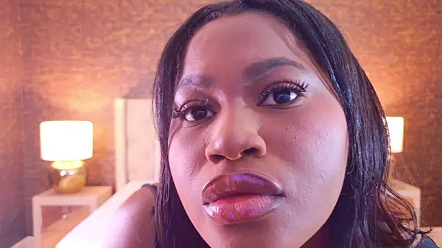 kaylie mitchel online show from 04/13/26, 10:25