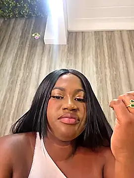 kaylie mitchel online show from 09/24/25, 10:27