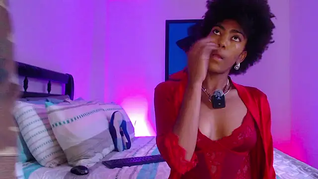 lucyymaximo online show from 03/12/26, 07:51