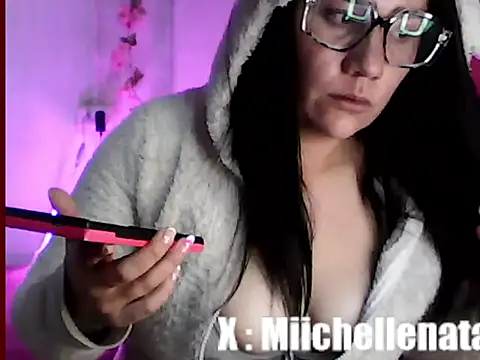miichellemalvoa online show from 05/25/26, 09:35