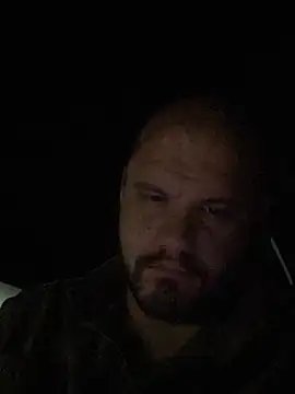 Snapshot of shakeweight chatting on 02/16/26, 02:21 shakeweight online show from 02/16/26, 02:21