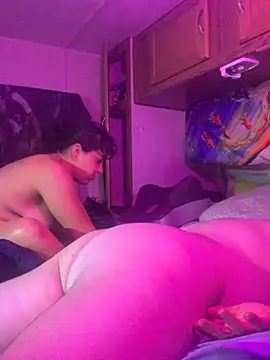 shakeweight online show from 09/27/25, 12:11