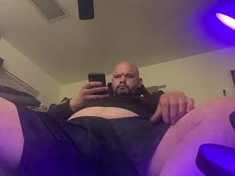 Snapshot of shakeweight chatting on 04/09/26, 11:16 shakeweight online show from 04/09/26, 11:16