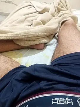 Maniasefetiches online show from 03/29/26, 07:43