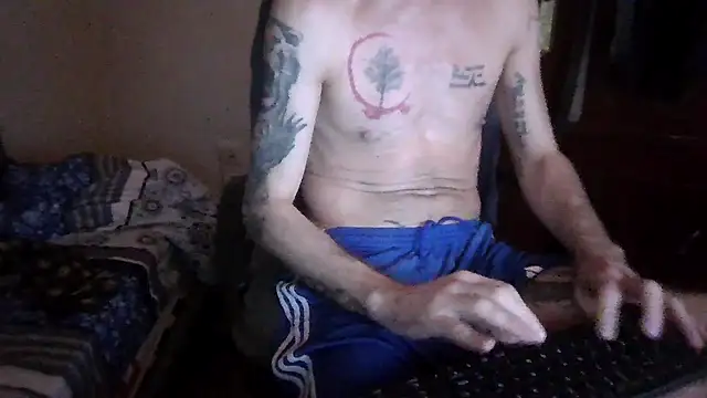 Snapshot of Edu7911 chatting on 11/02/25, 05:23 Edu7911 online show from 11/02/25, 05:23