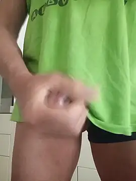 singolo discreto online show from 04/07/26, 06:37