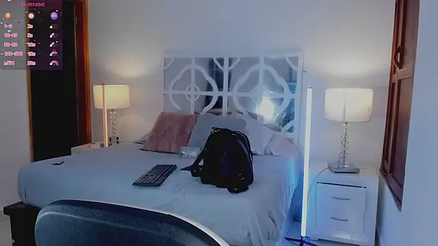 Snapshot of MikaelaStone chatting on 01/13/26, 12:09 MikaelaStone online show from 01/13/26, 12:09