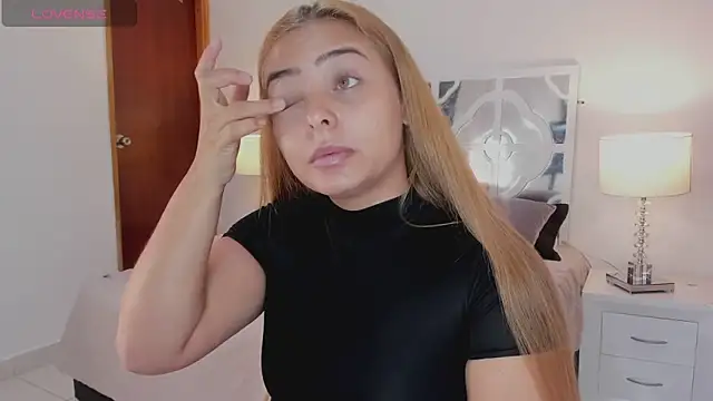 MikaelaStone online show from 10/15/25, 12:13