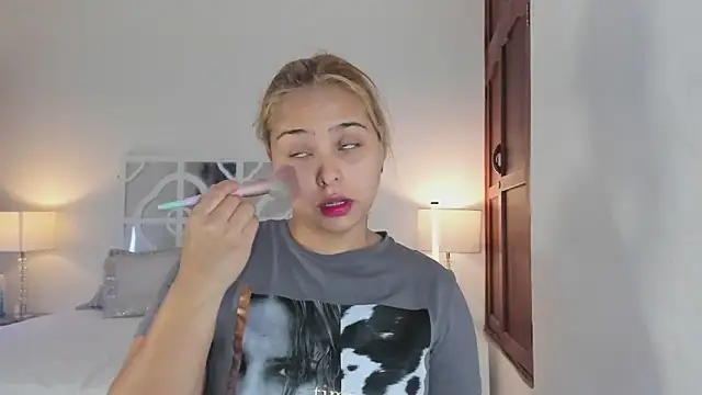 Snapshot of MikaelaStone chatting on 02/19/26, 09:50 MikaelaStone online show from 02/19/26, 09:50