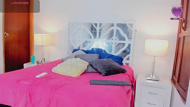 MikaelaStone online show from 09/23/25, 11:28