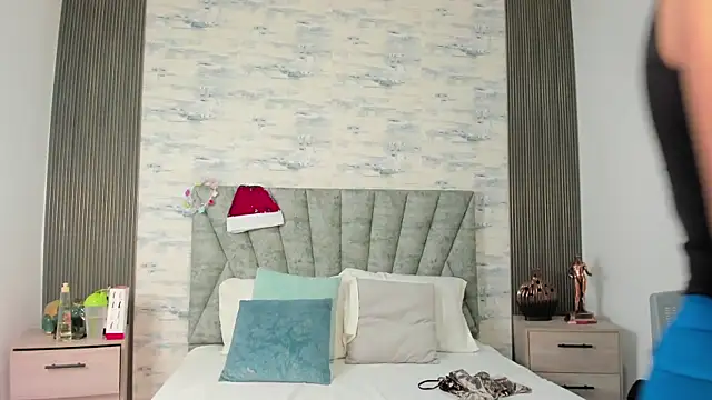 Snapshot of ShanelEvans chatting on 12/05/25, 06:50 ShanelEvans online show from 12/05/25, 06:50