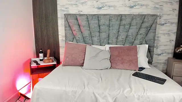 ShanelEvans online show from 03/30/26, 08:54