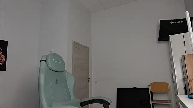 Richard Dullas online show from 10/16/25, 05:59