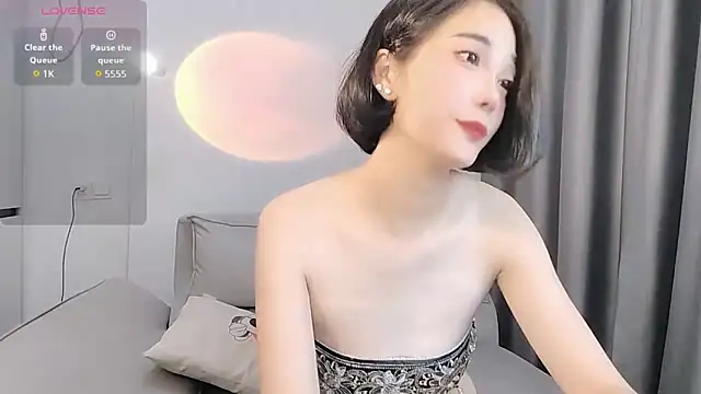 YIWA-2000 online show from 10/13/25, 05:09