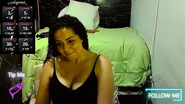  naughty milf online show from 03/29/26, 02:02