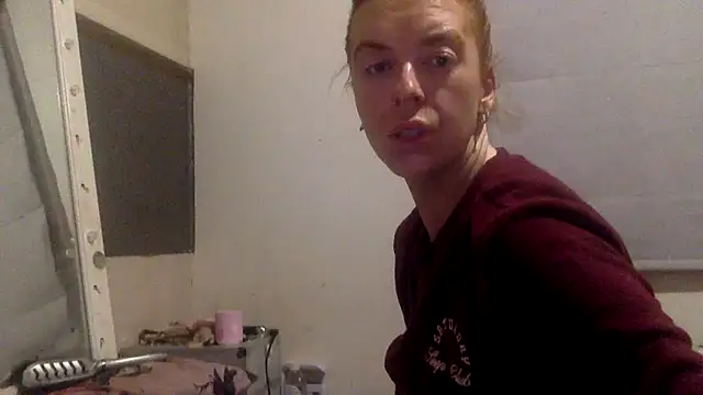Snapshot of Bellababexox chatting on 06/06/26, 12:27 Bellababexox online show from 06/06/26, 12:27