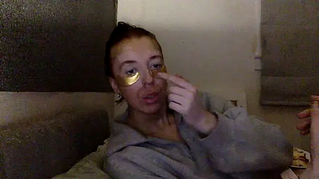 Snapshot of Bellababexox chatting on 06/19/26, 02:50 Bellababexox online show from 06/19/26, 02:50