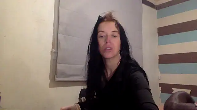 Snapshot of Bellababexox chatting on 06/25/26, 12:41 Bellababexox online show from 06/25/26, 12:41