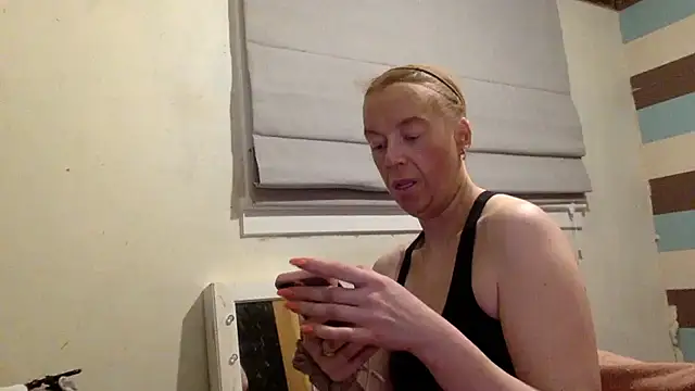 Bellababexox online show from 04/03/26, 06:20