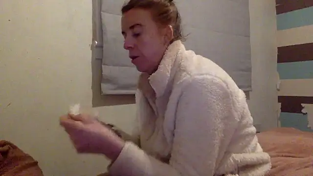 Bellababexox online show from 05/18/26, 12:55