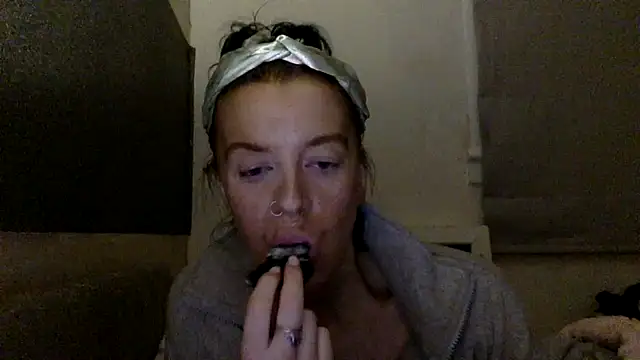 Snapshot of Bellababexox chatting on 07/12/26, 02:56 Bellababexox online show from 07/12/26, 02:56