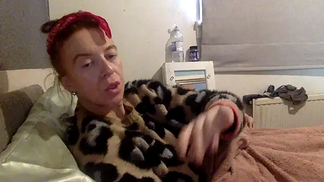 Snapshot of Bellababexox chatting on 06/29/26, 11:21 Bellababexox online show from 06/29/26, 11:21