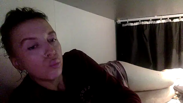 Snapshot of Bellababexox chatting on 06/30/26, 11:49 Bellababexox online show from 06/30/26, 11:49