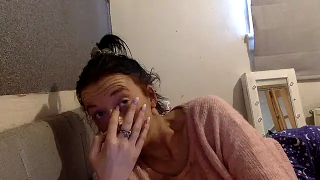 Snapshot of Bellababexox chatting on 07/13/26, 03:22 Bellababexox online show from 07/13/26, 03:22