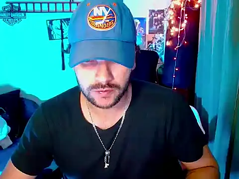 cortelioni massimo  online show from 11/13/25, 02:59