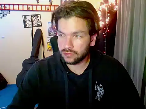 cortelioni massimo  online show from 11/27/25, 01:50