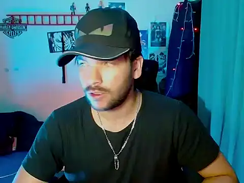 cortelioni massimo  online show from 11/08/25, 02:48