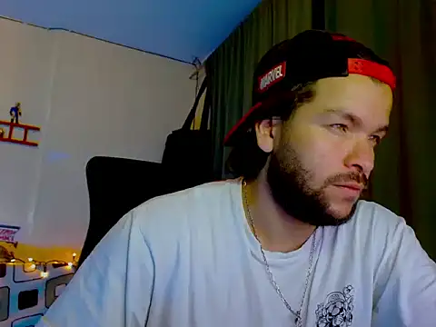 cortelioni massimo  online show from 02/25/26, 01:06