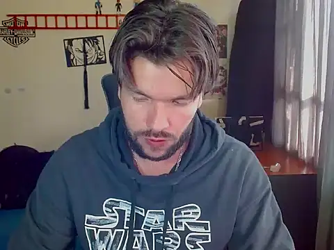 cortelioni massimo  online show from 10/31/25, 09:32