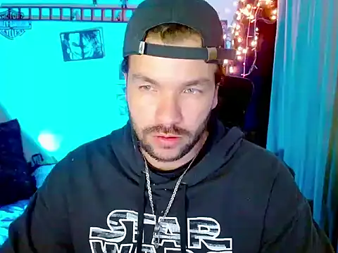 cortelioni massimo  online show from 12/18/25, 10:13