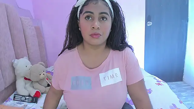 AndreaSweet2 online show from 09/15/25, 08:31
