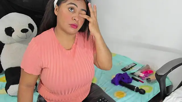 AndreaSweet2 online show from 10/31/25, 02:35