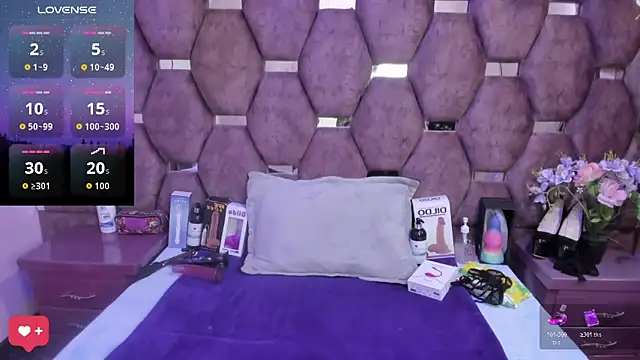 Nanis James online show from 05/06/26, 02:37