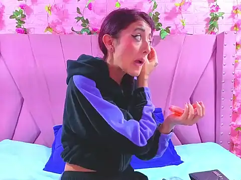  Maleja 19  online show from 10/23/25, 03:16