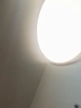 Snapshot of Mavii_ chatting on 10/18/25, 03:03 Mavii online show from 10/18/25, 03:03