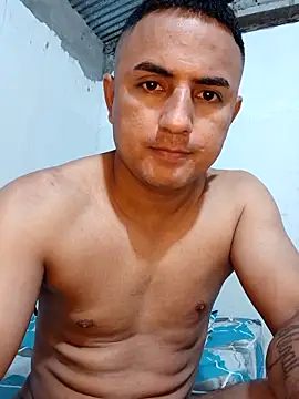 Geral Yeraldyn09 online show from 12/17/25, 10:53