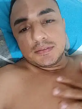 Geral Yeraldyn09 online show from 12/21/25, 01:57