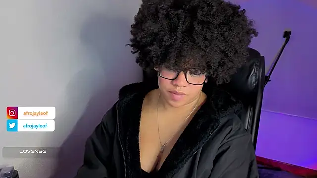 Snapshot of afro_jayleof chatting on 09/20/25, 11:21 afro jayleof online show from 09/20/25, 11:21