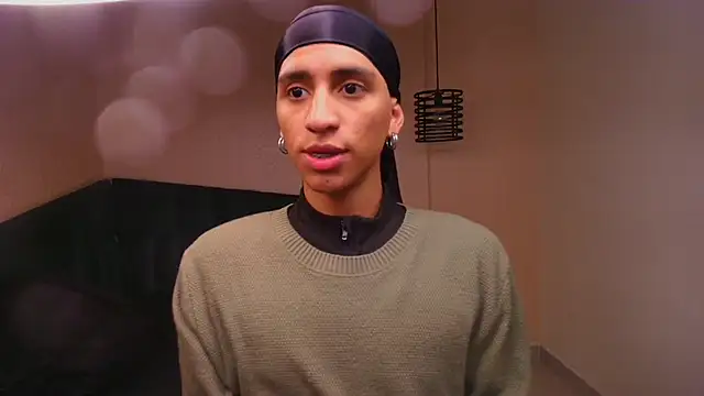 Snapshot of Dom_venena chatting on 09/14/25, 07:25 Dom venena online show from 09/14/25, 07:25