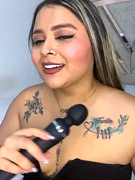 ashley-swift- online show from 10/21/25, 10:14