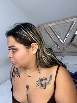 ashley-swift- online show from 11/27/25, 09:21