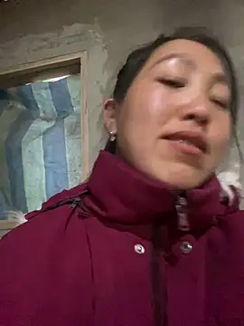 Huong-Ly online show from 02/02/26, 04:22