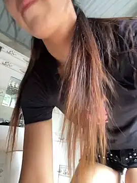 Huong-Ly online show from 09/21/25, 08:08